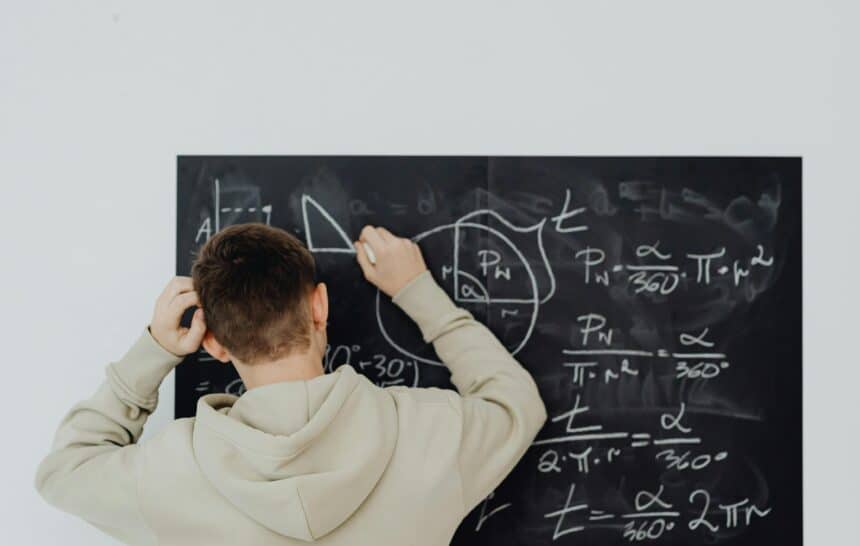 Why You Can’t Make Decisions in College (And the Simple Fix That Actually Works)